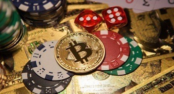 Cats, Dogs and casino with bitcoin