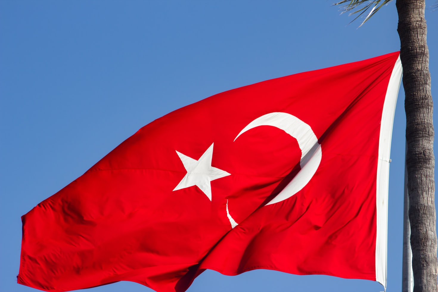 Pros and cons of moving to Turkey