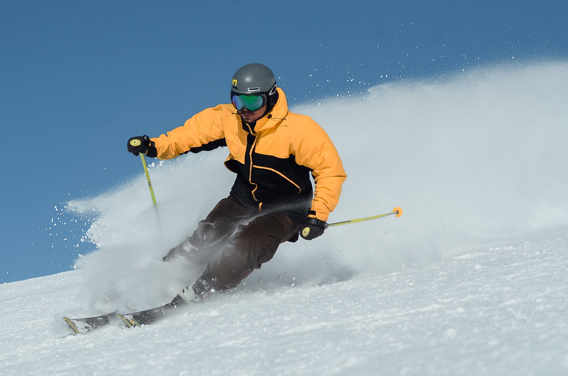 Safety tips to enjoy winter sports