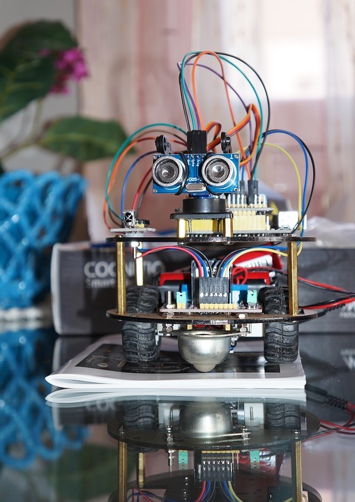 Why building robots should become your new hobby in 2022