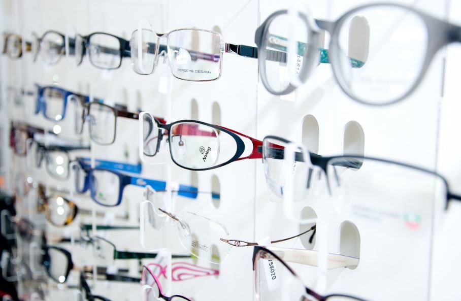 A Simple Guide to the Different Types of Glasses