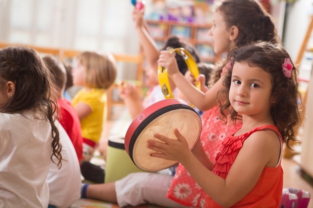 Ultimate 6 Benefits of Music Education for Children