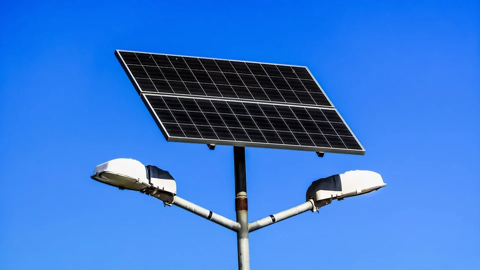 Why You Should Purpose to Install Solar Lights in Your Backyard