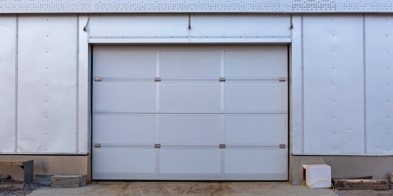 Residential Garage Door Repairs -Supreme Garage Door Repair