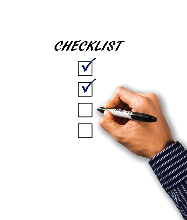 Planning a Party Checklist: 4 Things to Have