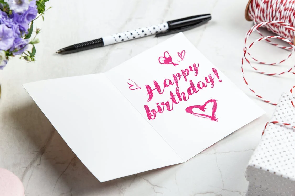 Tips to Write Thoughtful and Inspired Birthday Messages to Your Employees