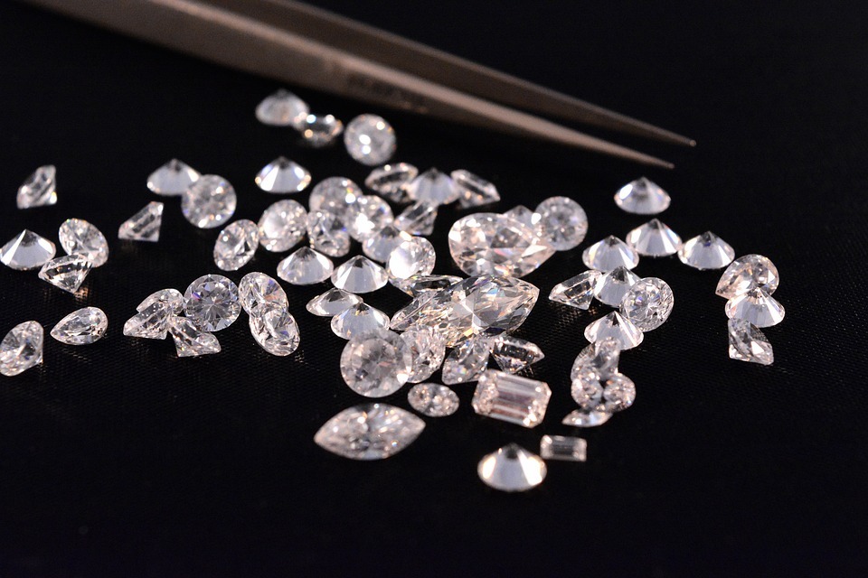 What are lab grown diamonds