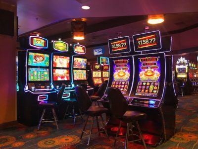 A Professional Slot Machine Cheater