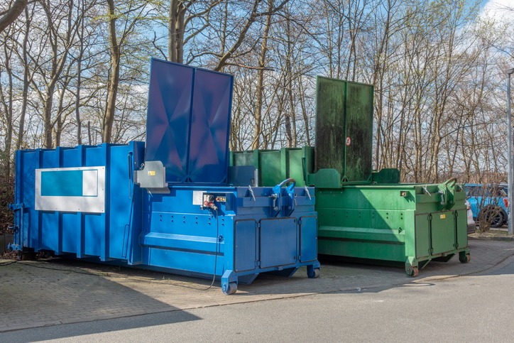 A Guide To Renting Industrial Dumpsters in Orlando