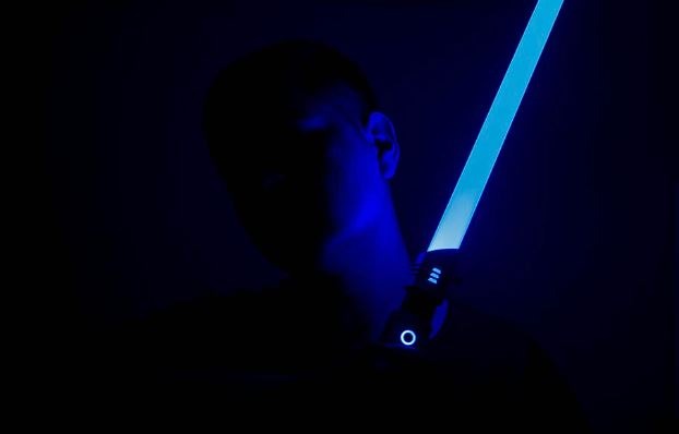 Everything you should know about Customized neon lightsaber