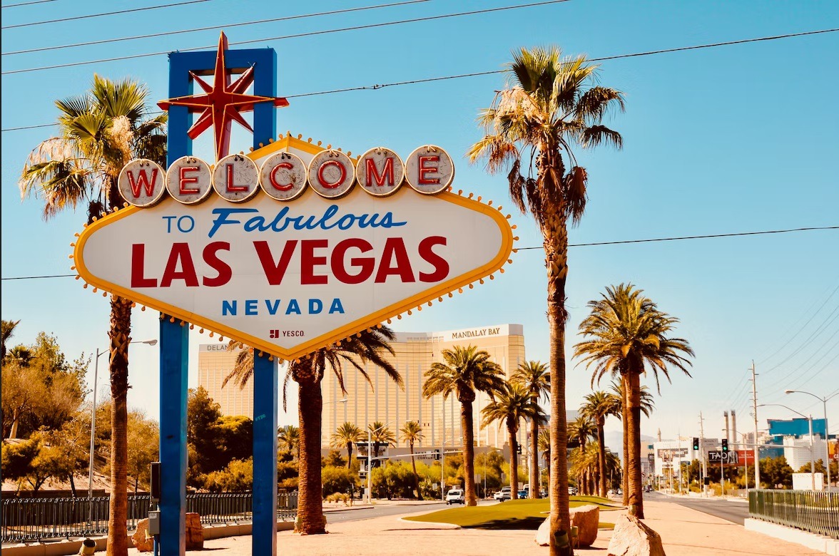 Why Las Vegas is the Place to Hold Your Next Trade Show or Event