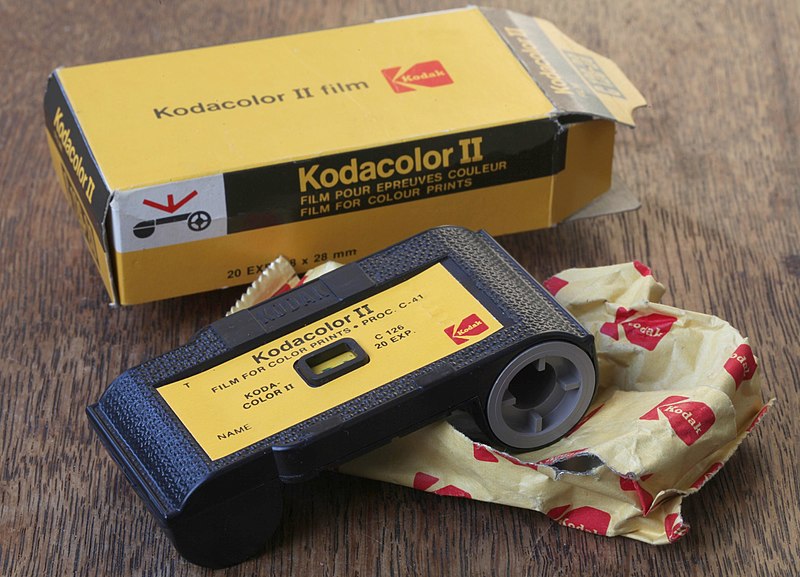 Kodacolor II 126 film cartridge, expiration year 1980