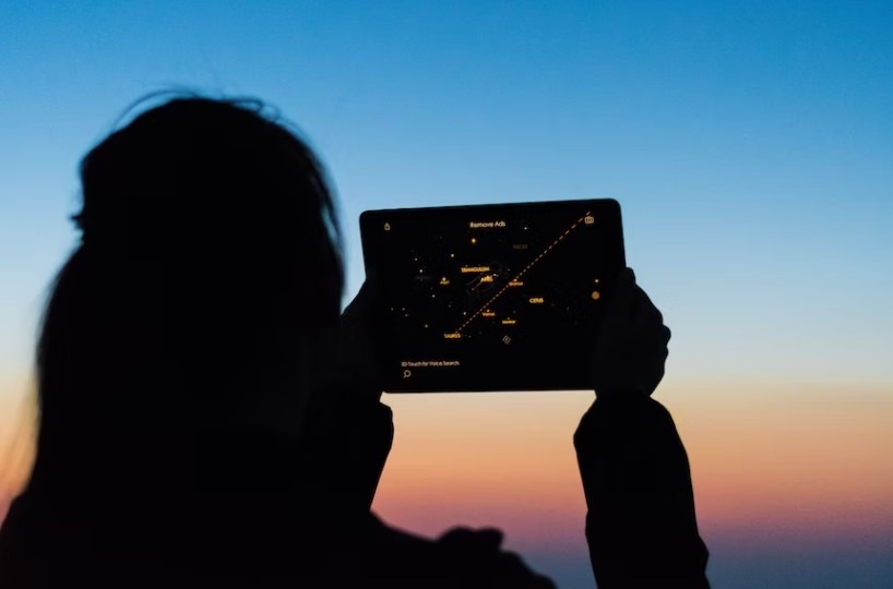 4 Cool Travel App Ideas for Your Startup in 2023