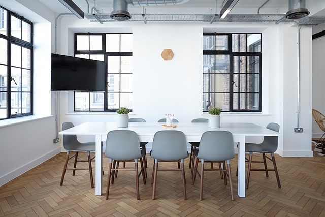 Meeting Table vs. Conference Table: Understanding the Differences and Making the Right Choice