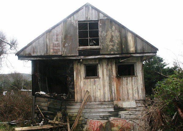 An abandoned house in Oregon