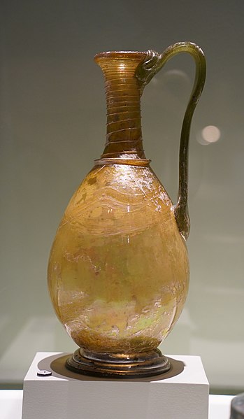 Roman wine jug from 300-400 AD