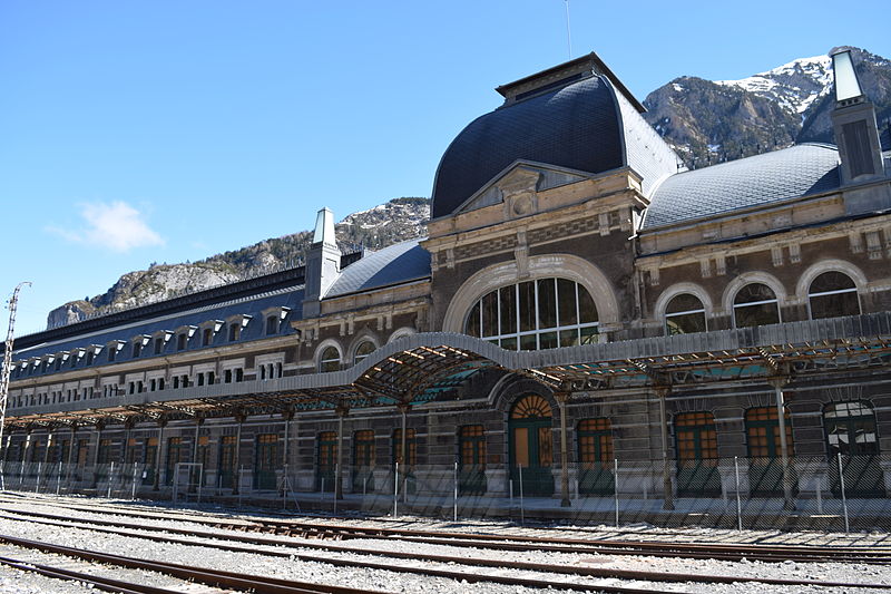 the façade of the Canfranc International Railway Station