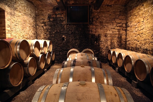 Cellar, Winery, Taylor’s Winery, Wine Vault, Bottle Cork, Stock, Vintage, Wine Cellar, Vineyard, Vino, Rouge, Blanc, White Wine, Alco, Red Wine
