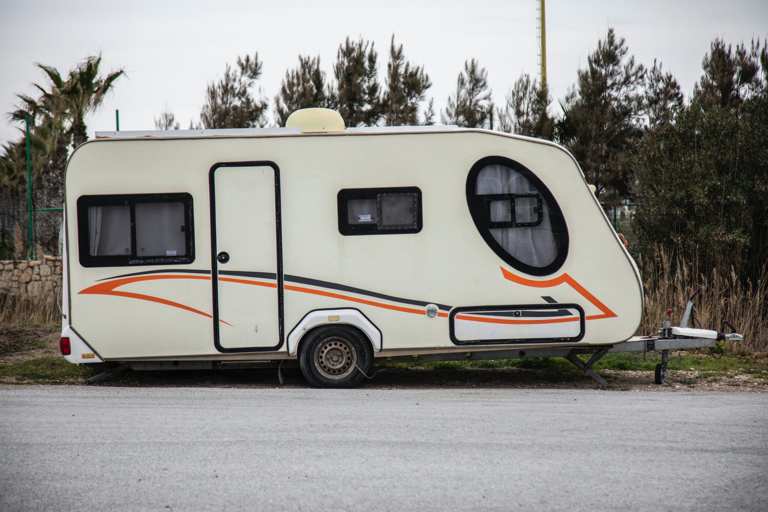 The Top Travel Trailer Sizes for Solo Couple and Family Adventures