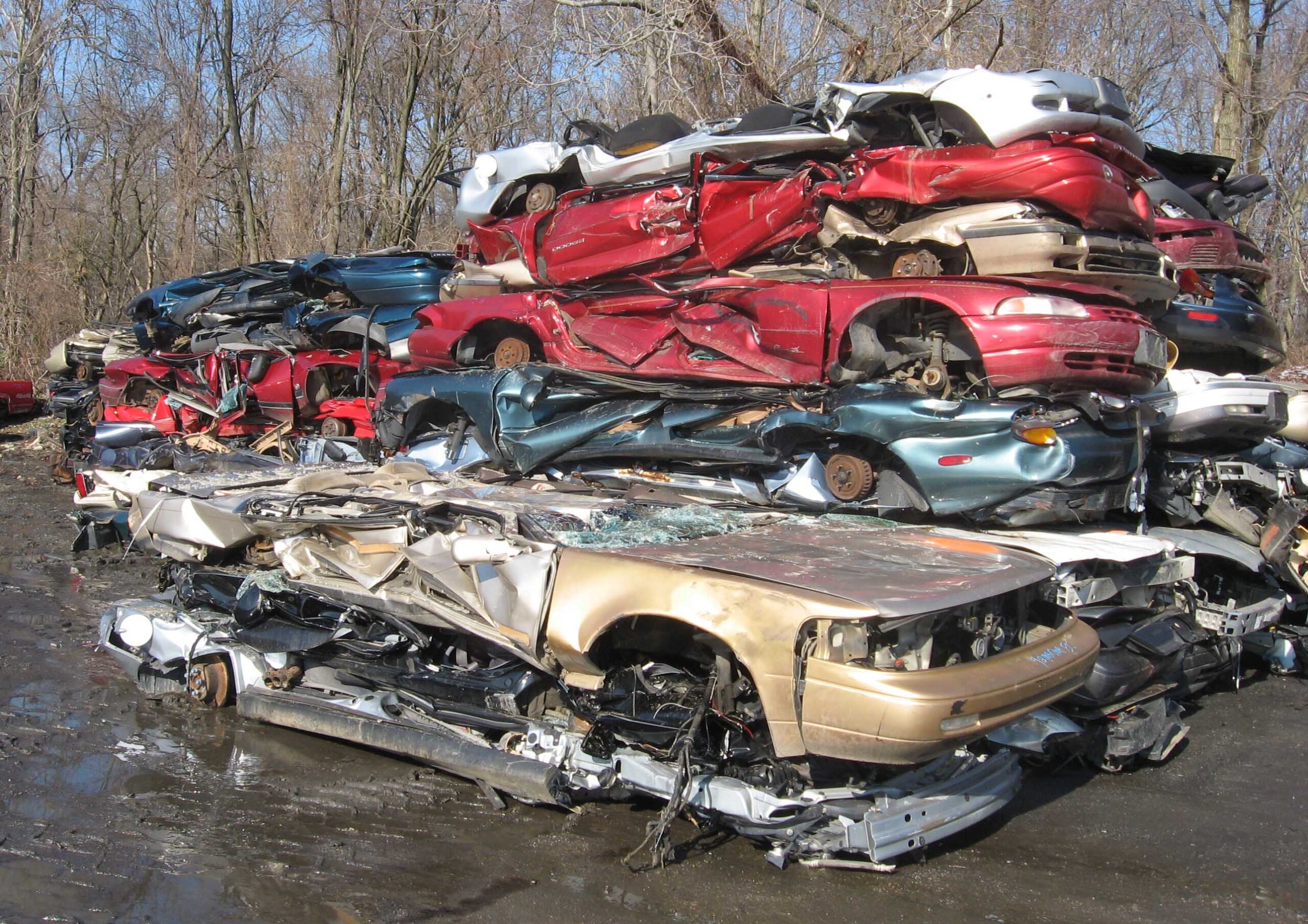 Top Reasons to Choose Langilles for Scrap Metal and Vehicle Recycling Needs in Ontario CA