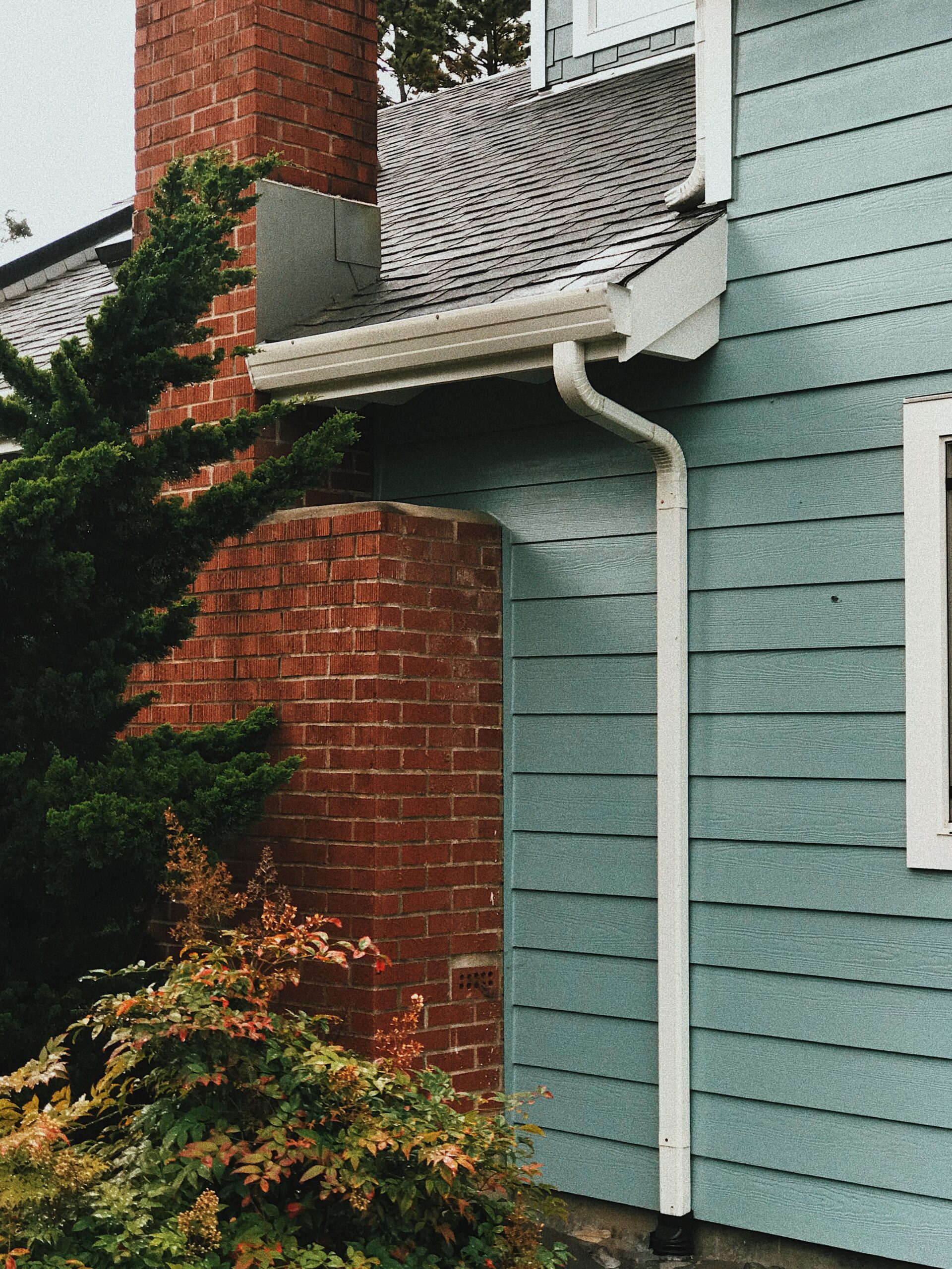 Elevating Homes The Impact of Professional Gutter Installation
