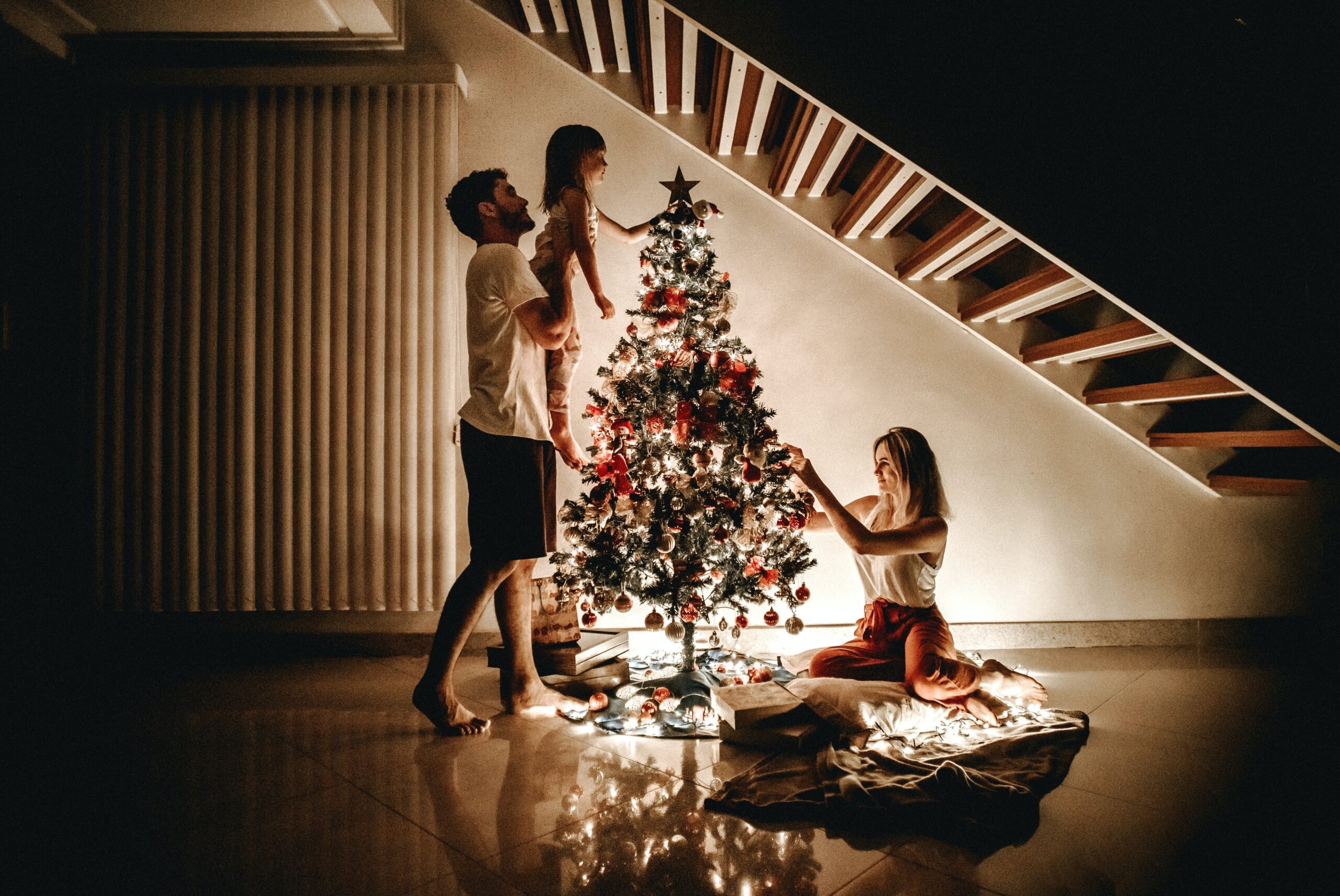 Settling In for Christmas Tips for Quickly Unpacking and Organizing in Time for the Festivities