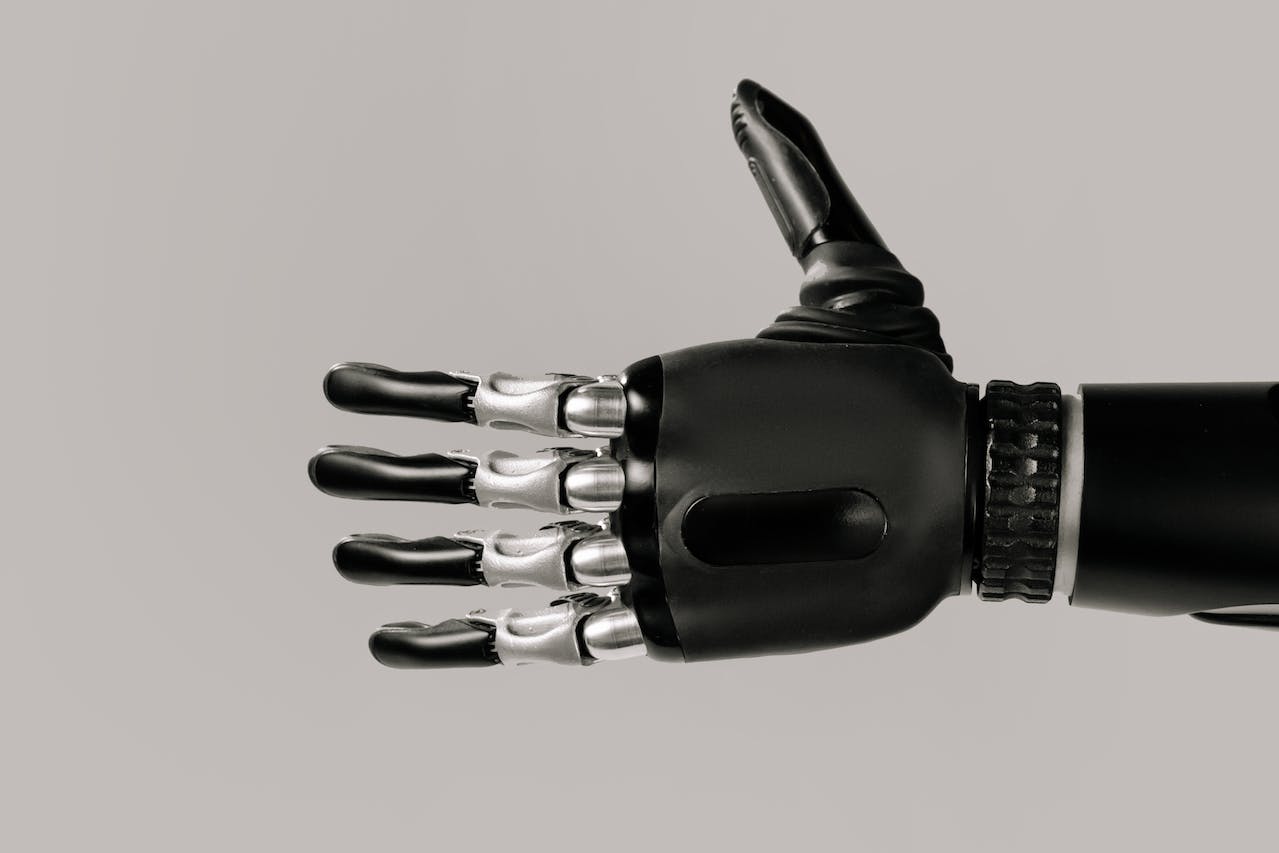 prosthetic hand