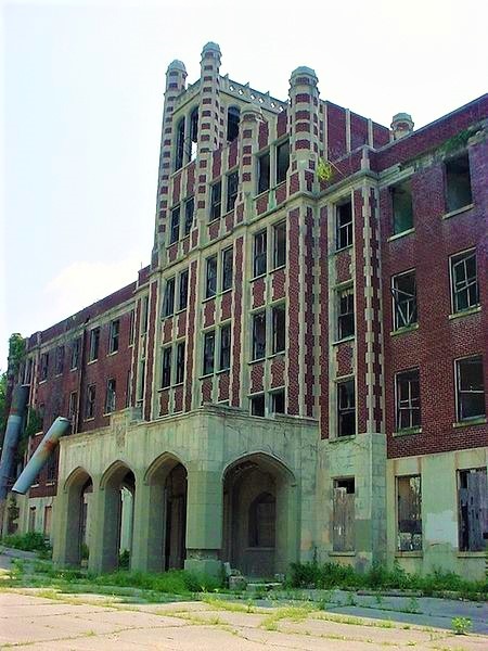 the abandoned Waverly Hills Sanatorium in Kentucky