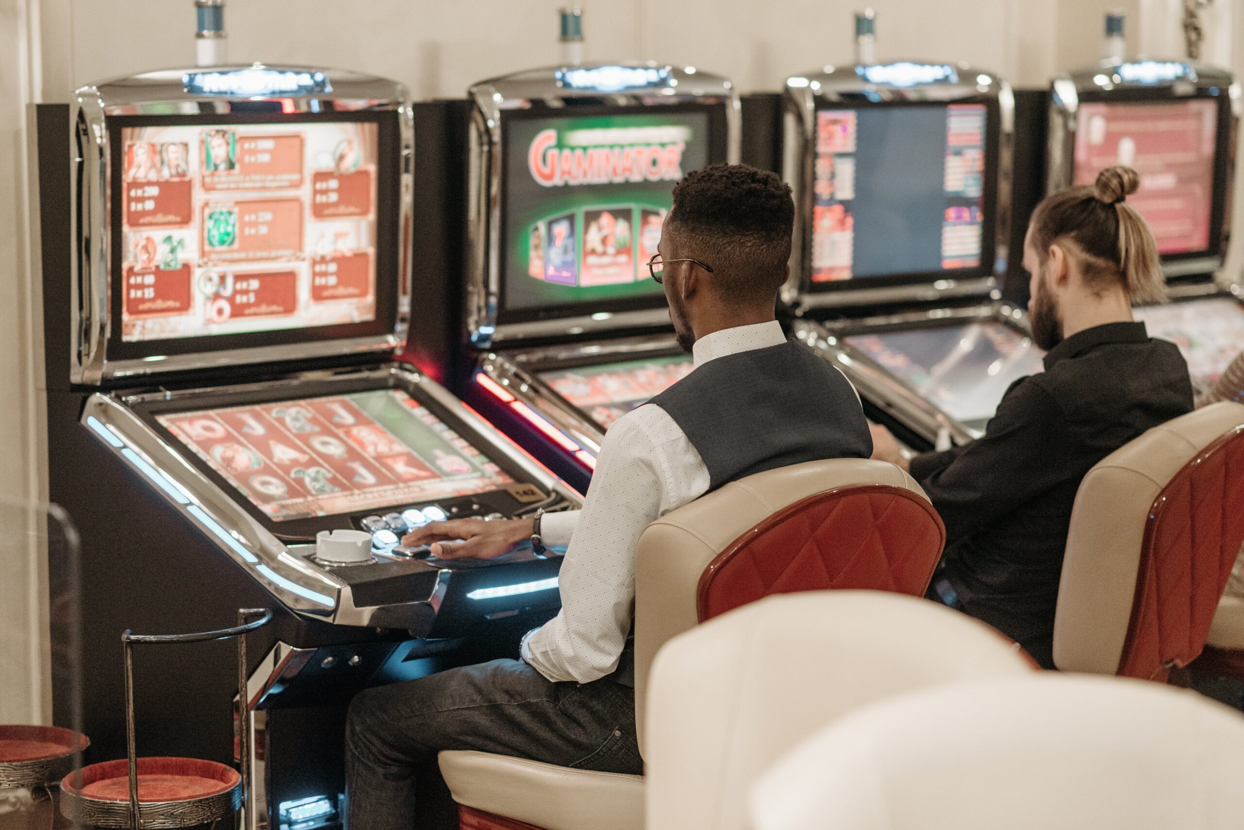 Responsible Gambling Tips for Enjoying Slots and Sports Betting Safely