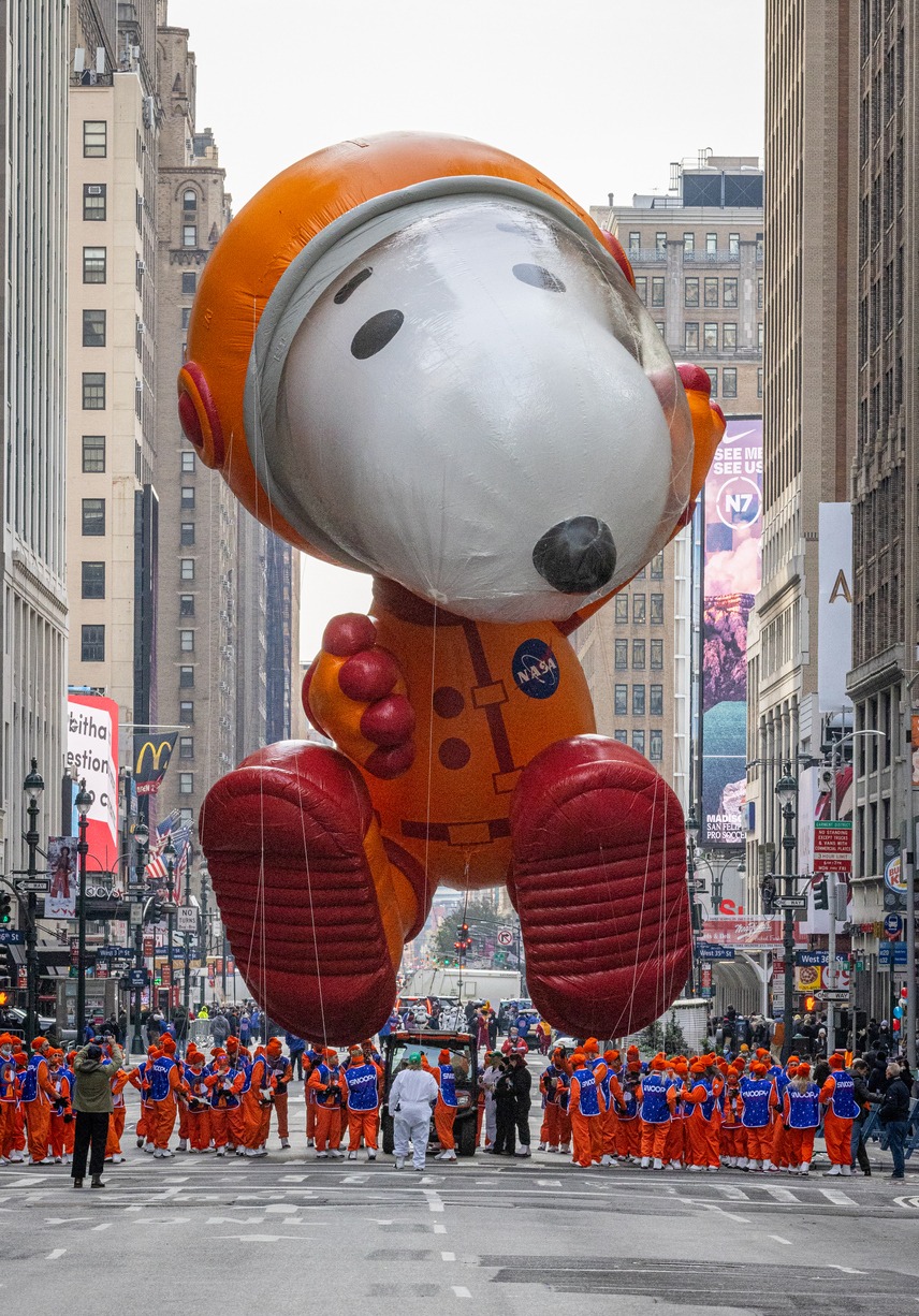 Snoopy balloon at the Macy's Thanksgiving Day Parade