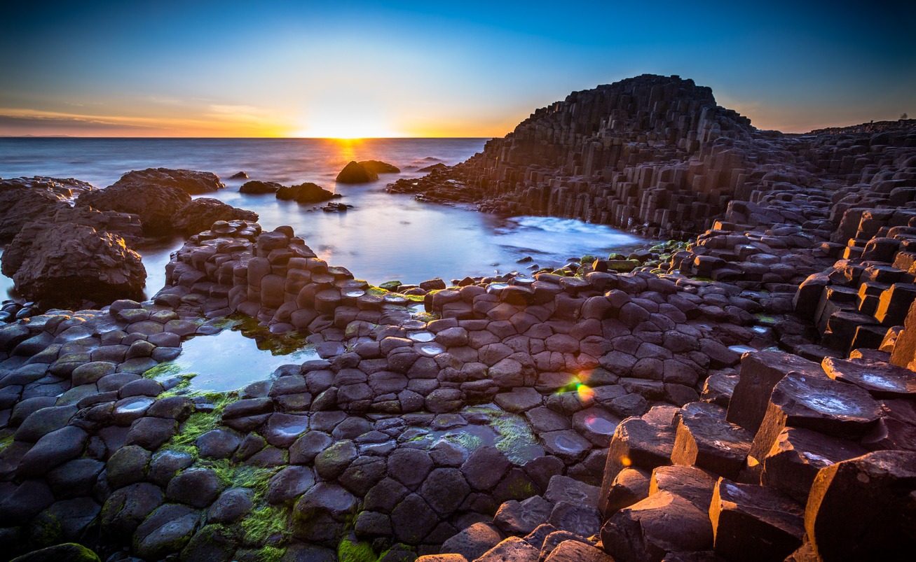 Sunset over Giants Causeway
