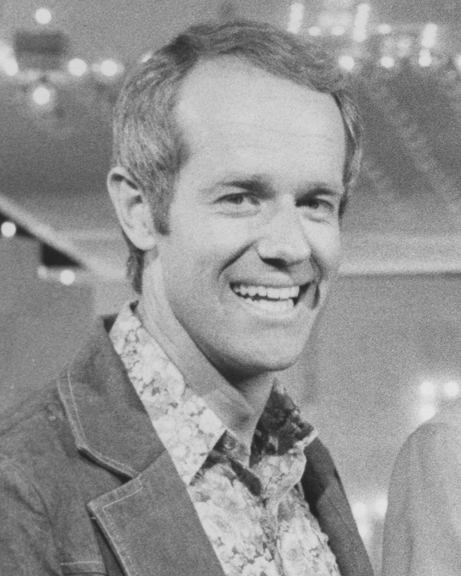 Mike Farrell in 1976