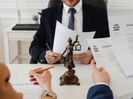 The Role of Lawyers in Divorce Proceedings and Child Custody